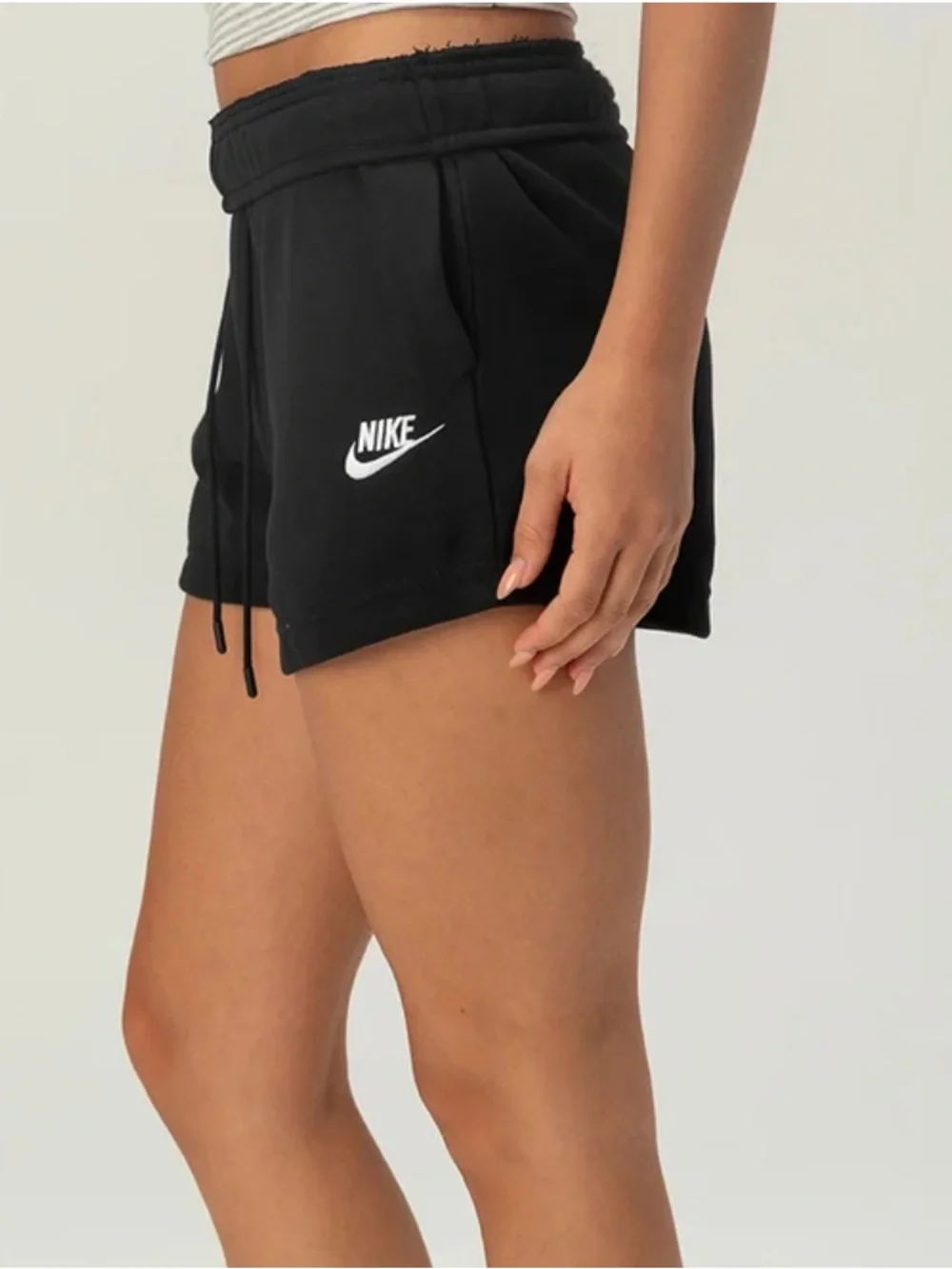 New Nike Essentials Sweatshorts